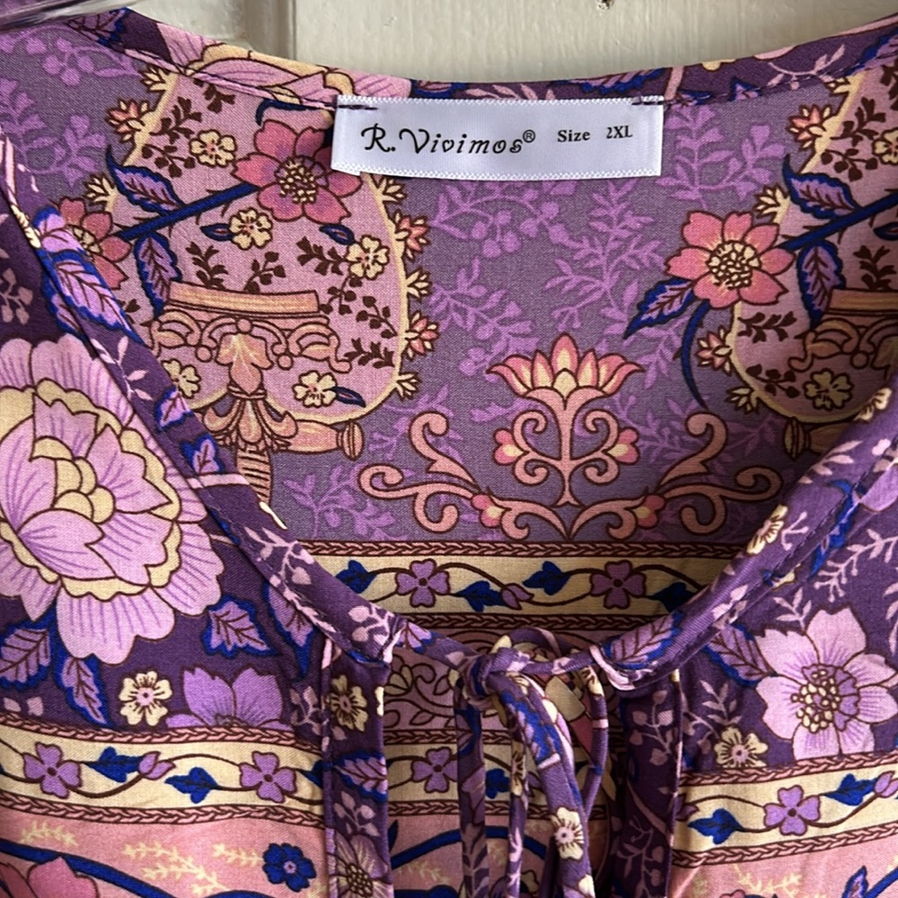 Loose Fitting Floral Boho Style Rayon Dress NWT - Picture 2 of 12